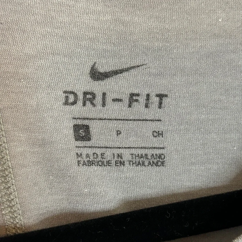 Nike Dri-FIT Long‎ Sleeve Top Women's Small Gray Athletic Training Shirt
